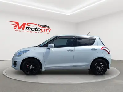 2015 Suzuki Swift IDLING STOP, ALLOYS photo 6