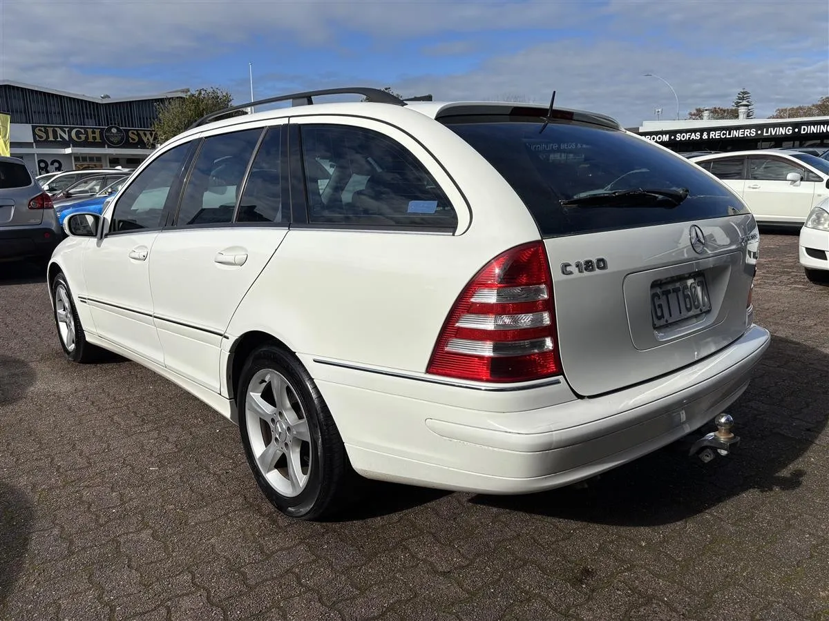 2006 Mercedes-Benz C 180 KOMPRESSOR Station