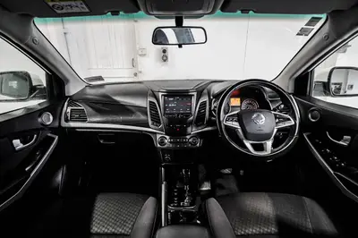 2019 SsangYong Korando Sports Auto photo 15