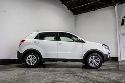 2019 SsangYong Korando Sports Auto photo 8