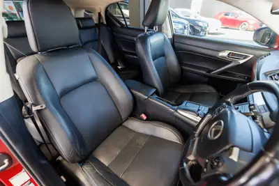 2015 Lexus CT200H Hybrid Leather Pack photo 15