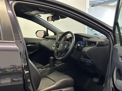 2023 Toyota Corolla Touring WXB Hybrid Station photo 11