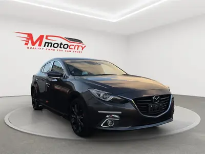 2014 Mazda Axela 20S TOURING L Package photo 1