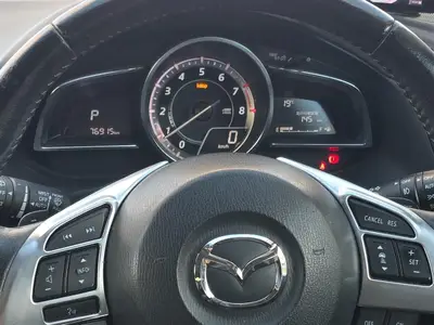 2014 Mazda Axela 20S TOURING L Package photo 19