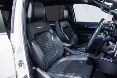 2023 Ford Everest Platinum 3.0L V6 photo 27