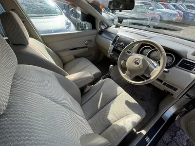 2009 Nissan Tiida photo 8