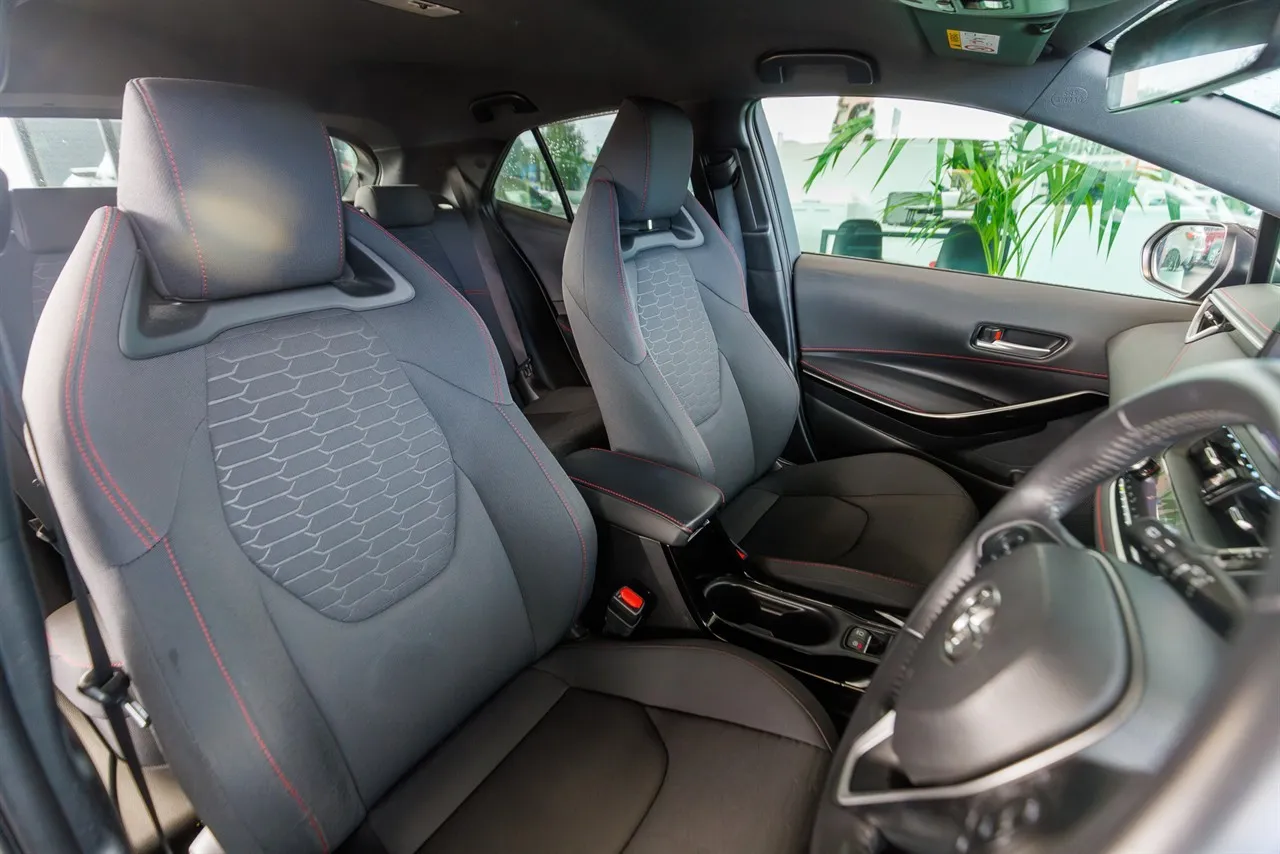 2019 Toyota Corolla Sport Hybrid G Z