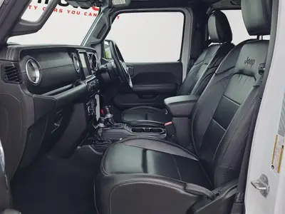 2022 Jeep Wrangler SAHARA UNLIMITED, RADAR CRUISE RV/ photo 16