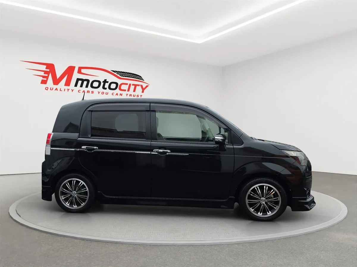 2013 Toyota Spade MODELLISTA BODY KIT, ALLOYS