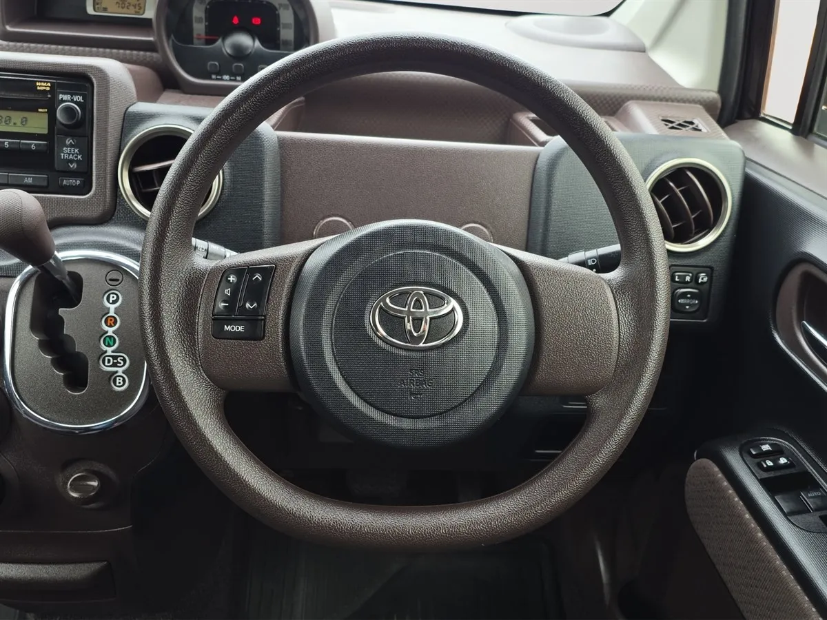 2013 Toyota Spade MODELLISTA BODY KIT, ALLOYS