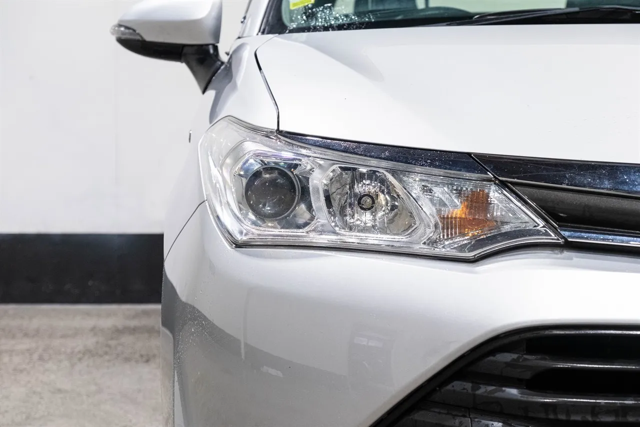 2017 Toyota Corolla Fielder Hybrid