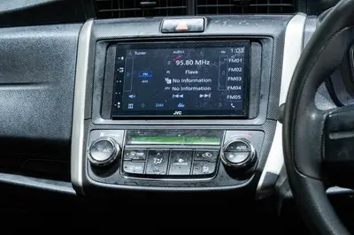 2017 Toyota Corolla Fielder Hybrid photo 18