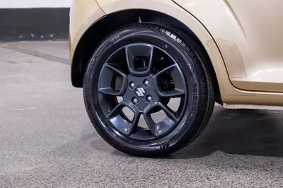 2016 Suzuki Ignis Hybrid MZ photo 11