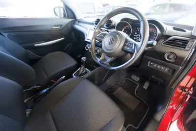 2019 Suzuki Swift Hybrid Safety Package photo 4