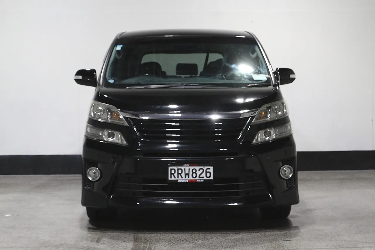 2014 Toyota Vellfire 2.4Z 7 Seater