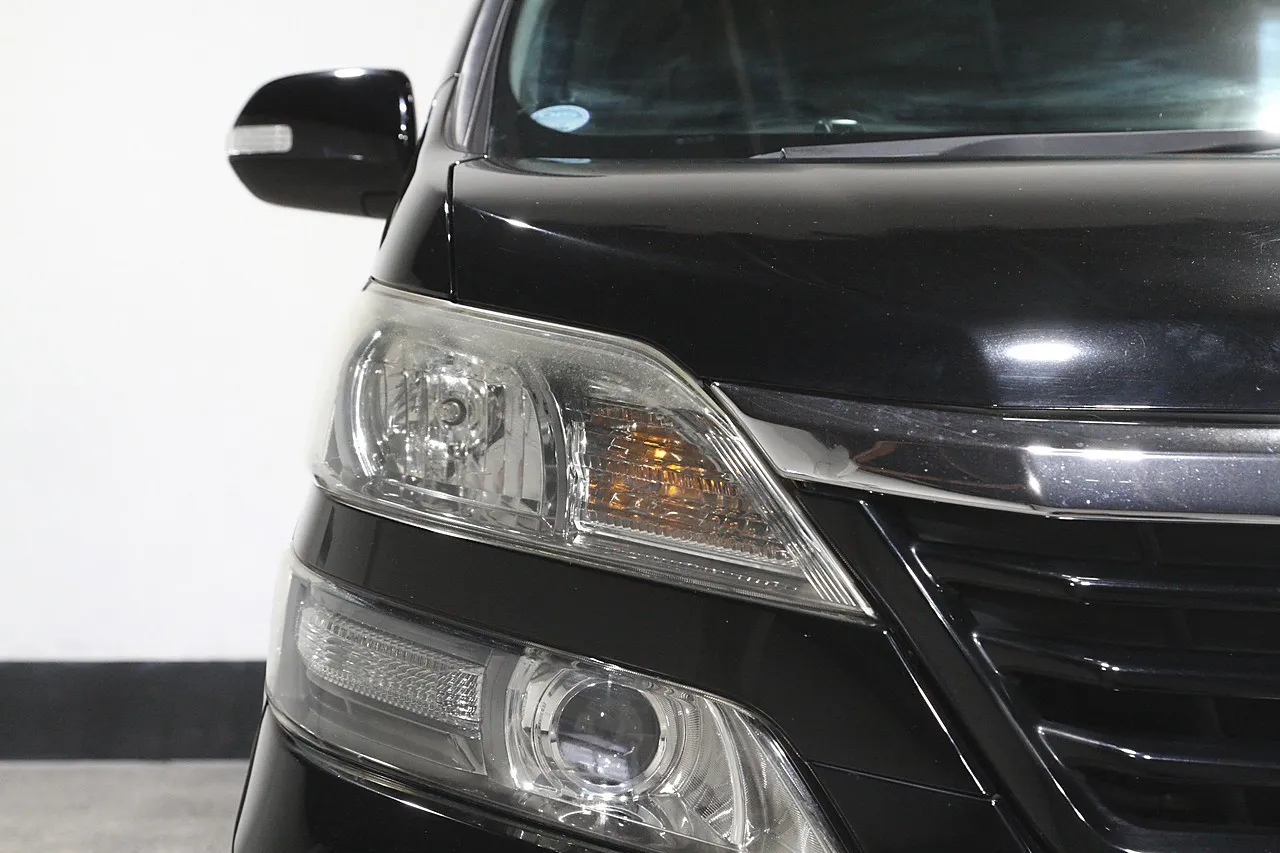 2014 Toyota Vellfire 2.4Z 7 Seater
