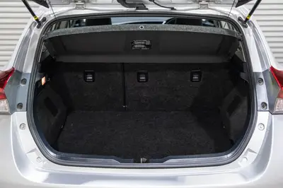 2015 Toyota Corolla GX Hatch NZ New photo 13