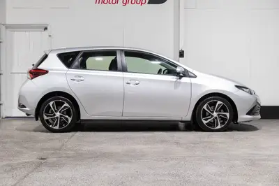 2015 Toyota Corolla GX Hatch NZ New photo 8