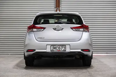 2015 Toyota Corolla GX Hatch NZ New photo 11