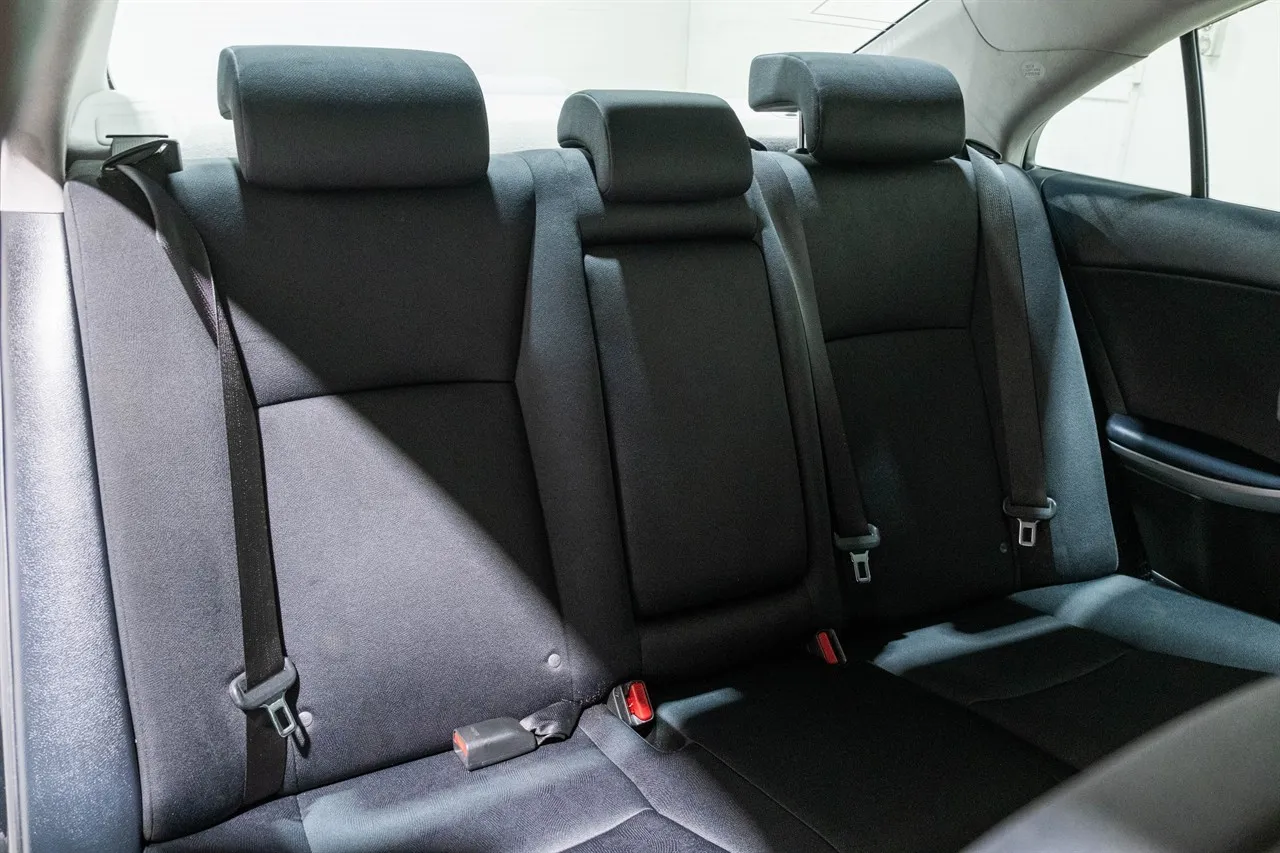 2013 Toyota Sai SL Selection Low Km