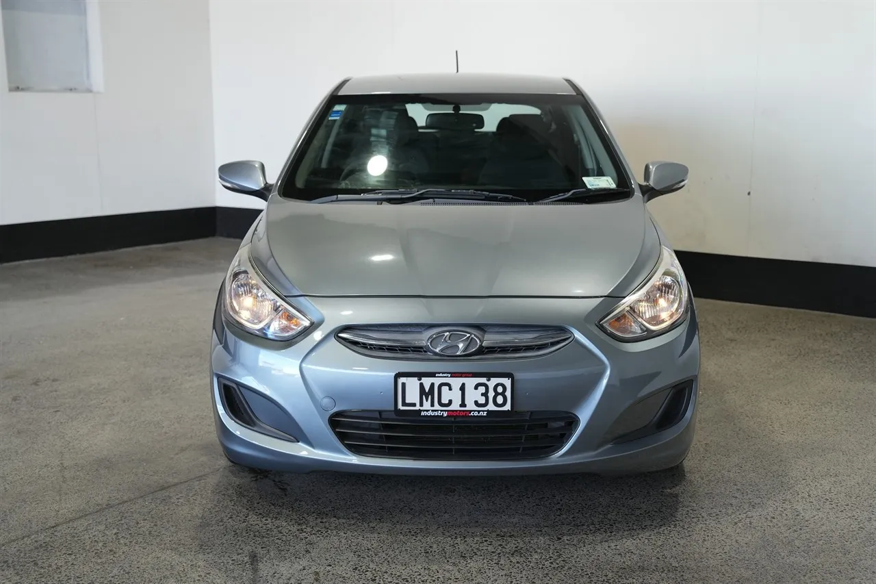 2018 Hyundai Accent 1.4P !