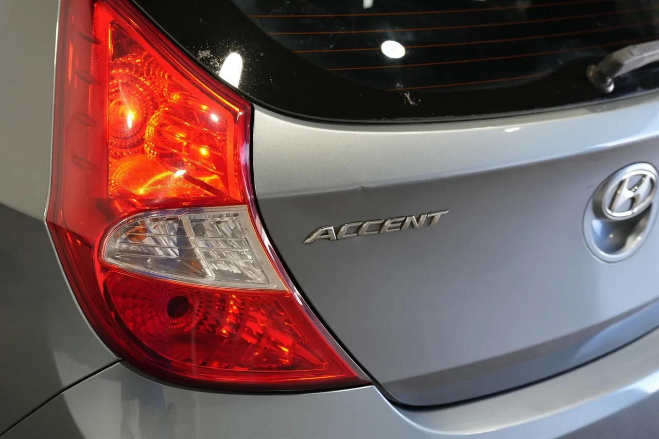 2018 Hyundai Accent 1.4P !