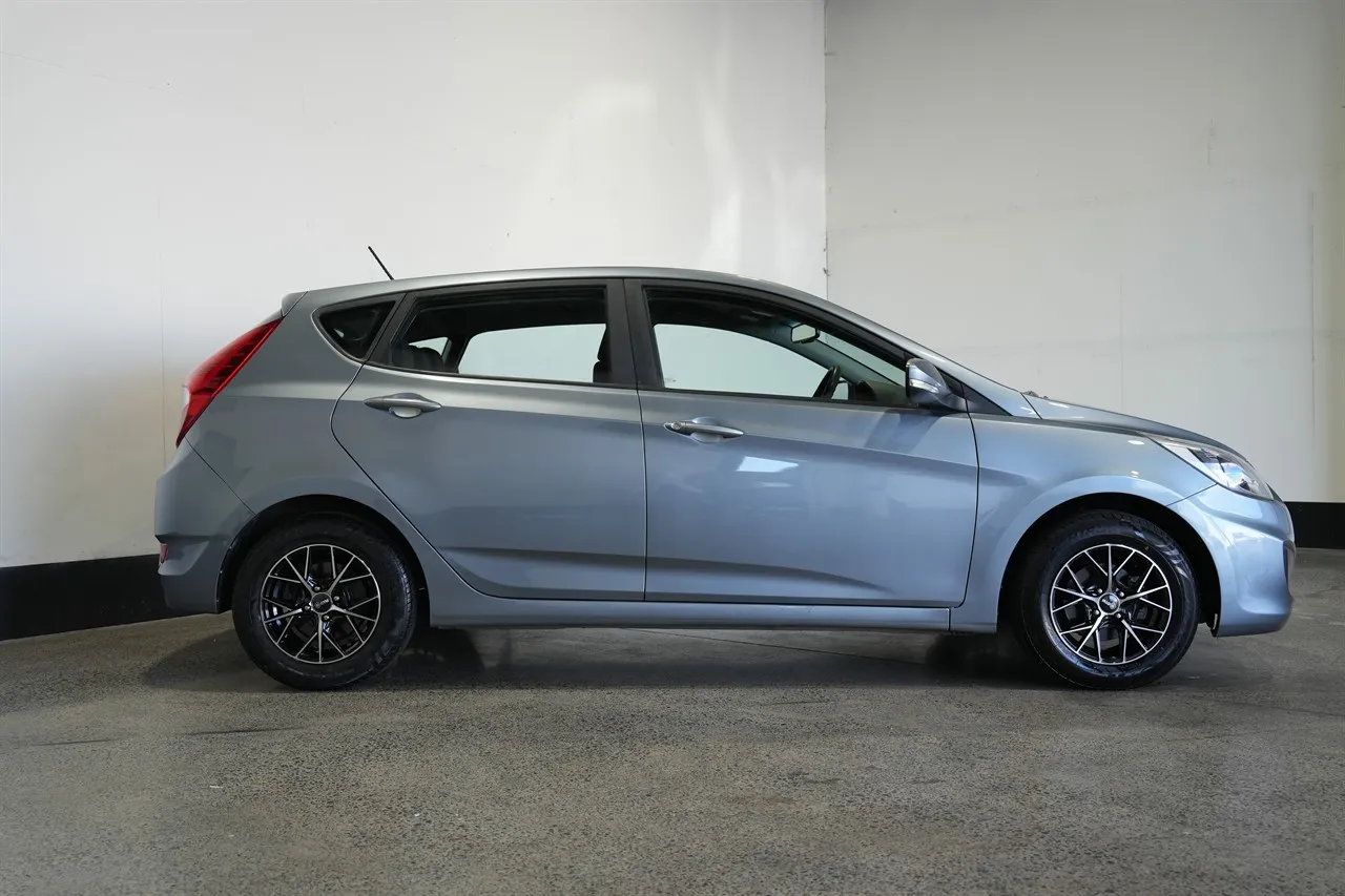 2018 Hyundai Accent 1.4P !