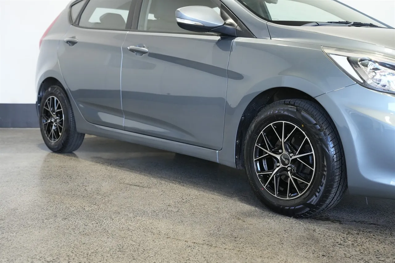 2018 Hyundai Accent 1.4P !