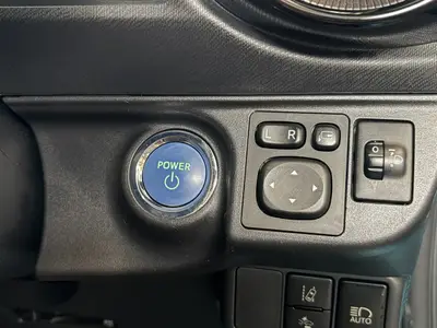 2017 Toyota Aqua 1.5S Push Start Bodykit photo 15