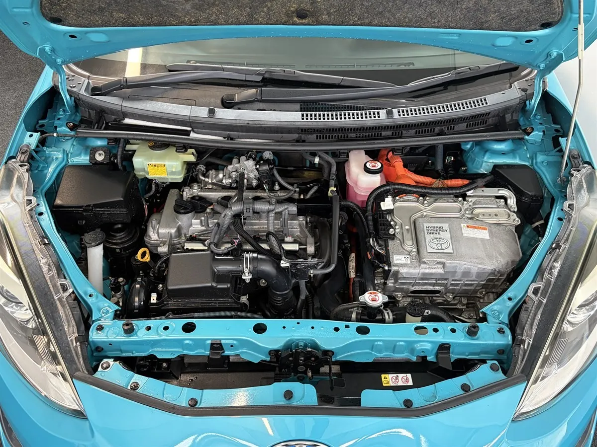 2017 Toyota Aqua 1.5S Push Start Bodykit, photo 8 of 20