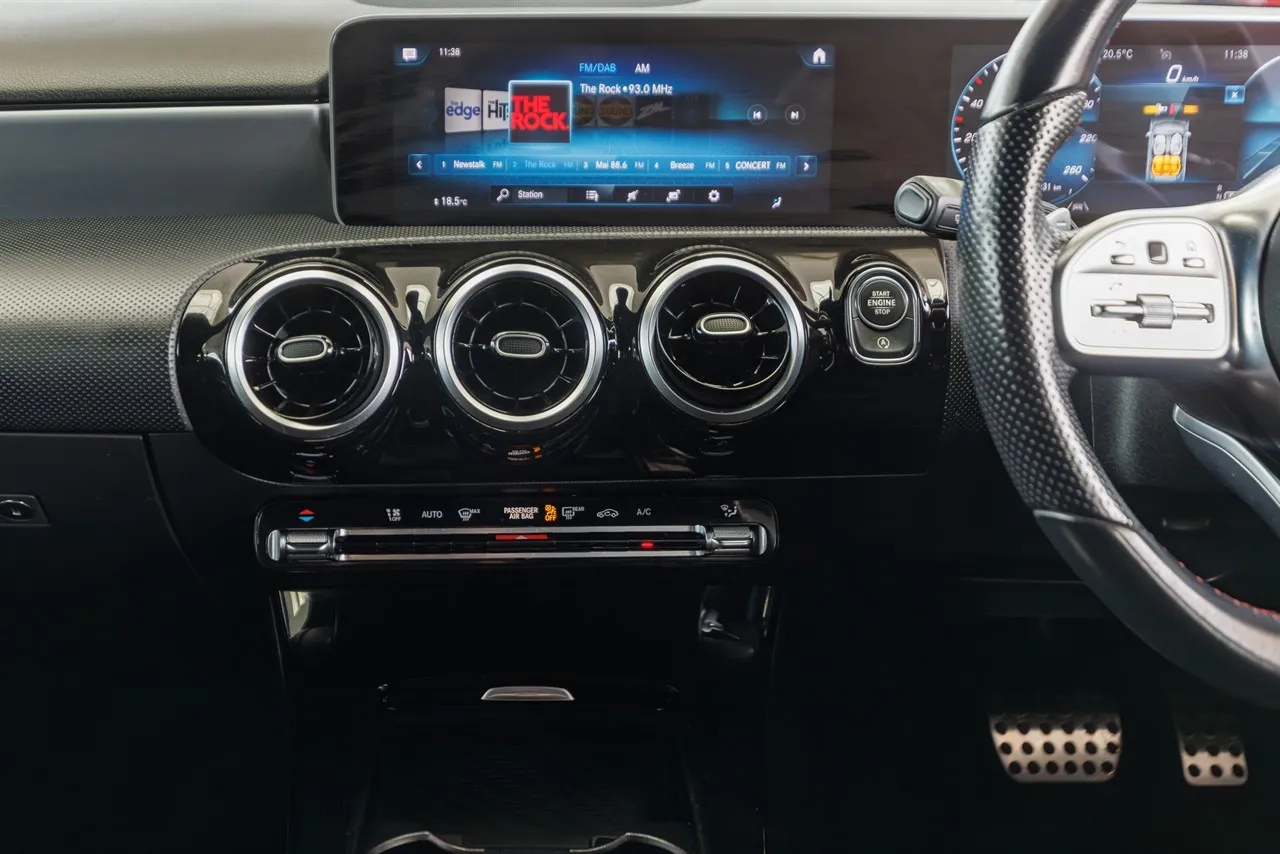 2018 Mercedes-Benz A 200 AMG Sports