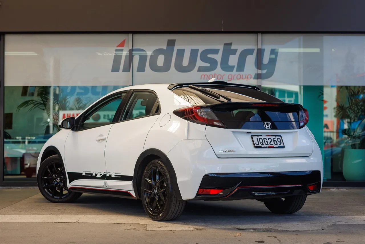 2016 Honda Civic S 1.8P NZ New