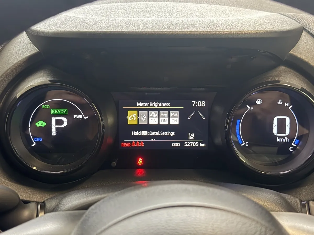 2021 Toyota Yaris Hybrid Seats Heated 360 Camera