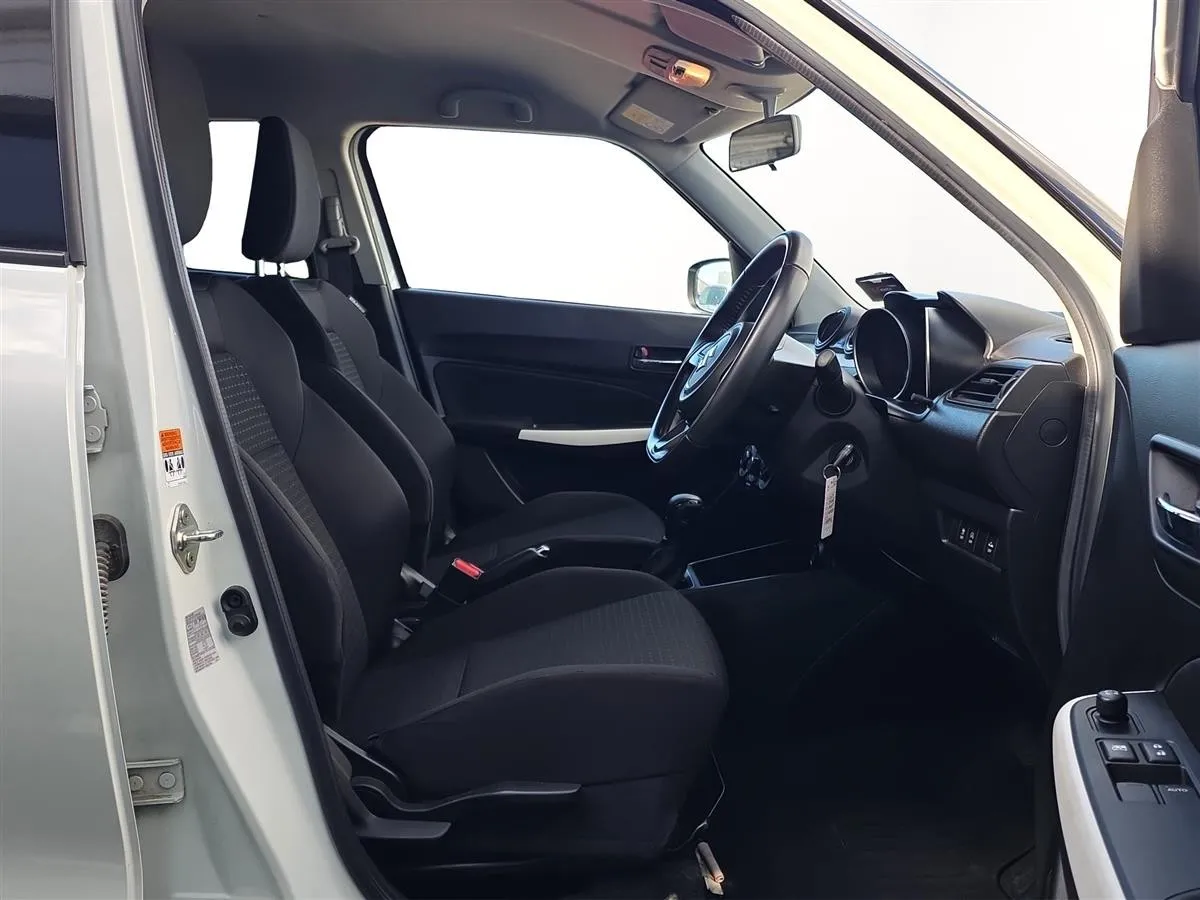 2024 Suzuki Swift GLX HYBRID 1.2PH