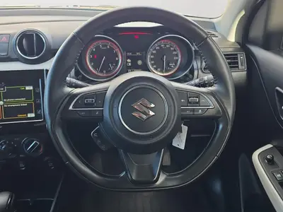 2024 Suzuki Swift GLX HYBRID 1.2PH photo 18