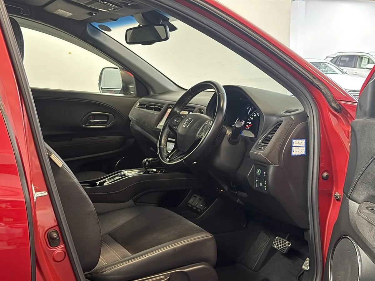 2016 Honda Vezel 1.5 RS Hybrid Honda Sensing Seats Heated