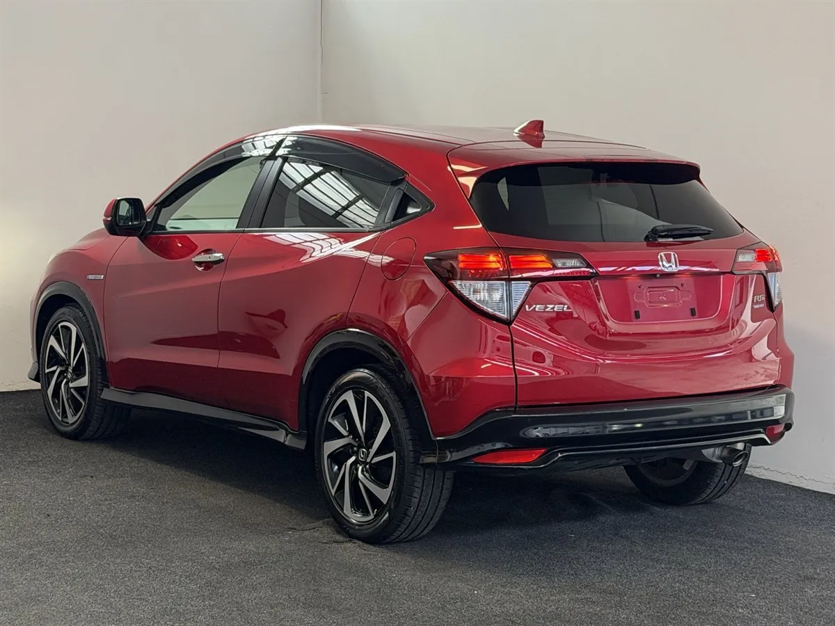 2016 Honda Vezel 1.5 RS Hybrid Honda Sensing Seats Heated