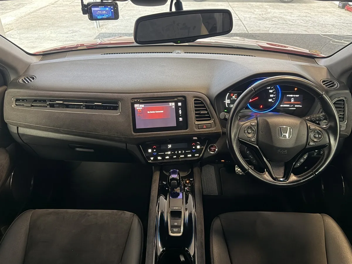 2016 Honda Vezel 1.5 RS Hybrid Honda Sensing Seats Heated