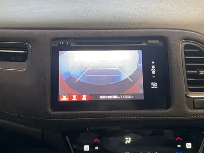 2016 Honda Vezel 1.5 RS Hybrid Honda Sensing Seats Heated photo 17