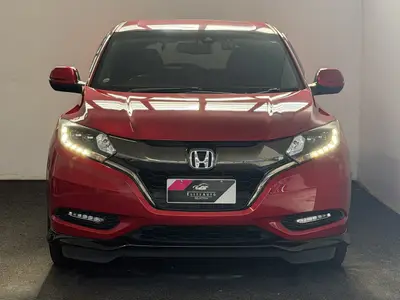 2016 Honda Vezel 1.5 RS Hybrid Honda Sensing Seats Heated photo 2