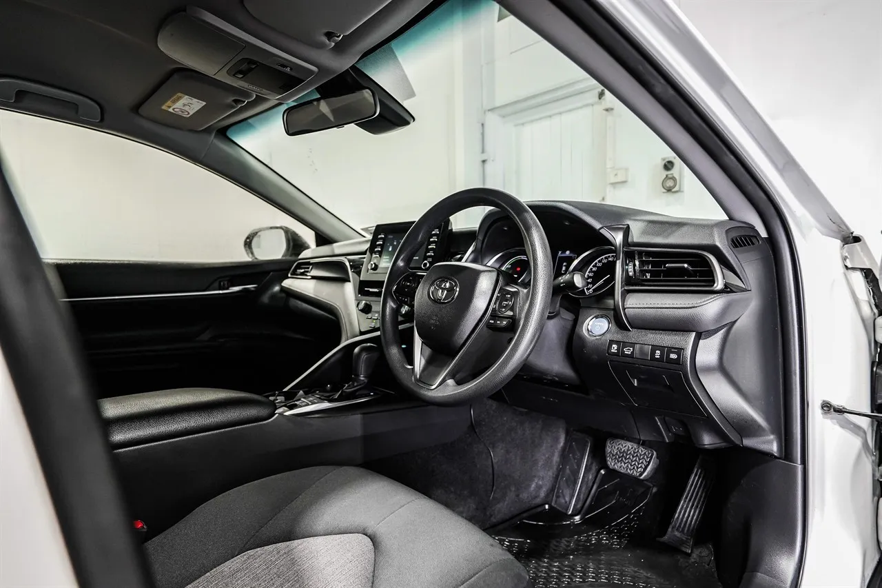 2022 Toyota Camry GX Hybrid