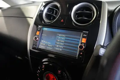 2015 Nissan Note X Dig-S photo 13