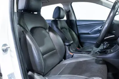 2022 Hyundai I30 PD 1.0T Elite photo 22