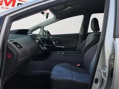 2012 Toyota Prius ALPHA 7 SEATS, CRUISE CONTROL Station photo 16