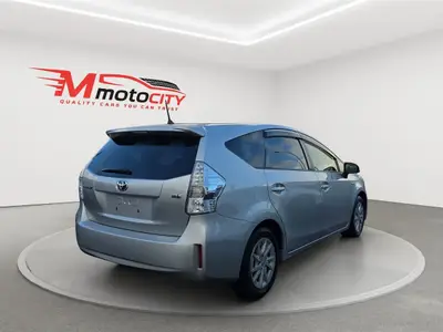 2012 Toyota Prius ALPHA 7 SEATS, CRUISE CONTROL Station photo 3