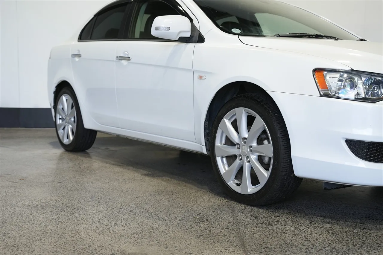 2012 Mitsubishi Galant Fortis Super Exceed!