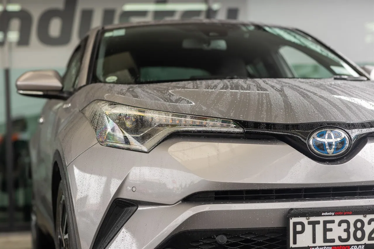 2019 Toyota C-HR Hybrid G-Spec