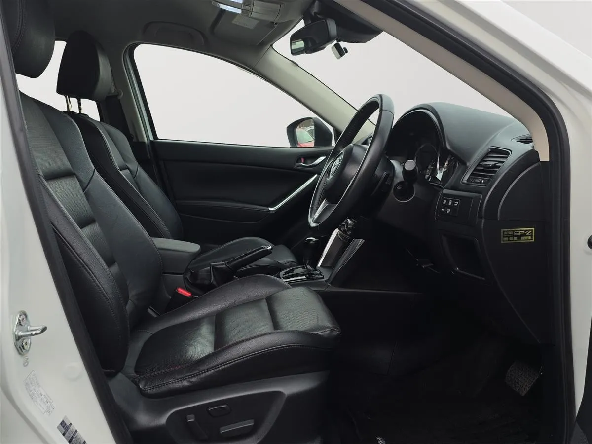 2013 Mazda CX-5 Sl Package, Leather heated Seats, Bose sound system RV/