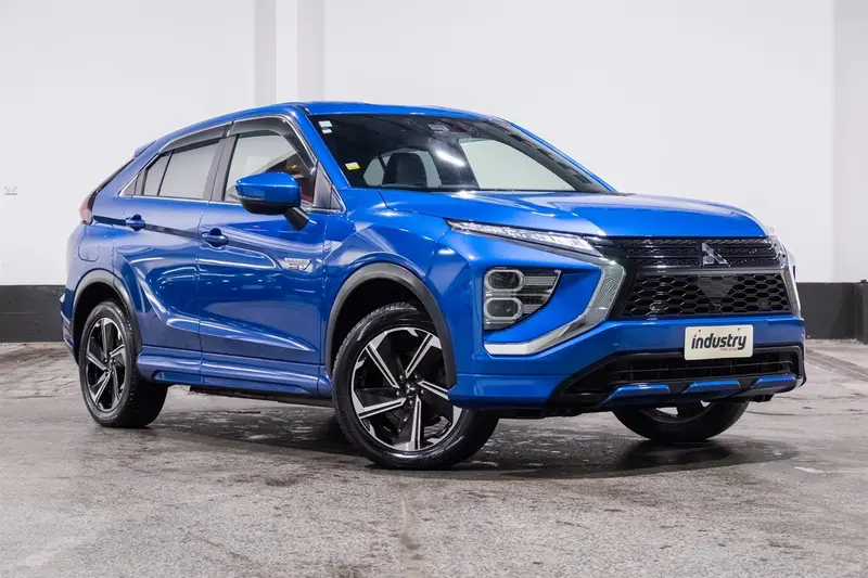 2021 Mitsubishi Eclipse Cross G / VRX PHEV AWD