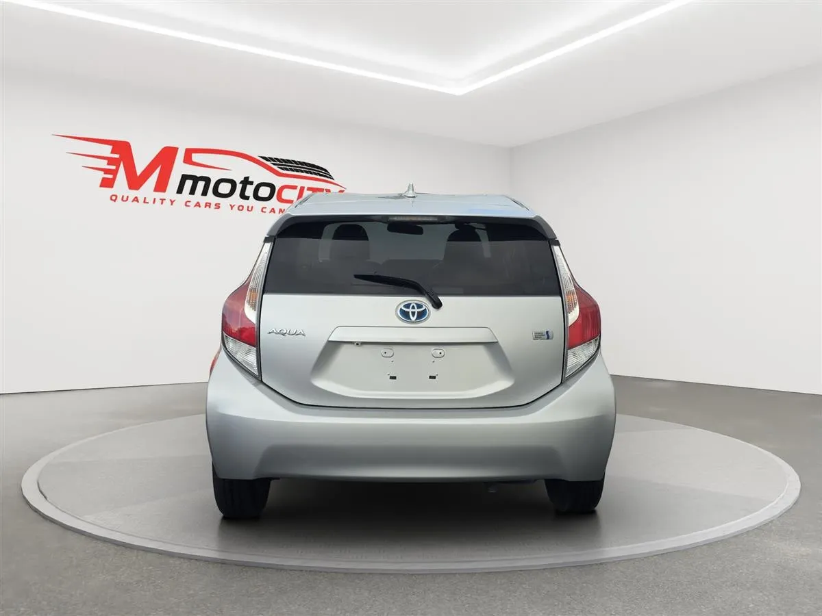 2016 Toyota Aqua s, Push Start,